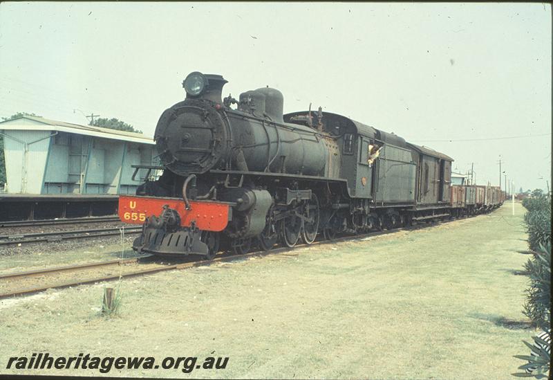 P11415
U class 655, platform, shelter shed, shunting wagons on 'Burma Road' alongside Ashfield station. ER line.
