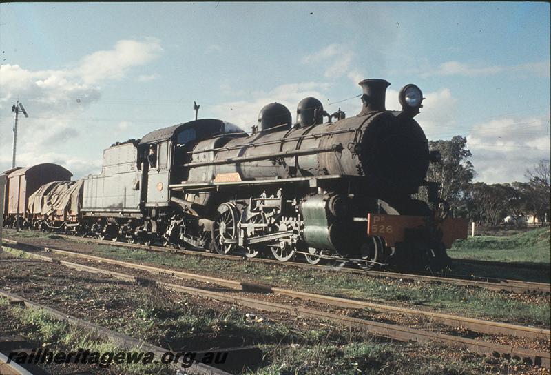 P11530
PR class 526 