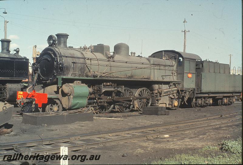 P11605
PMR class 722, East Perth loco shed. ER line.
