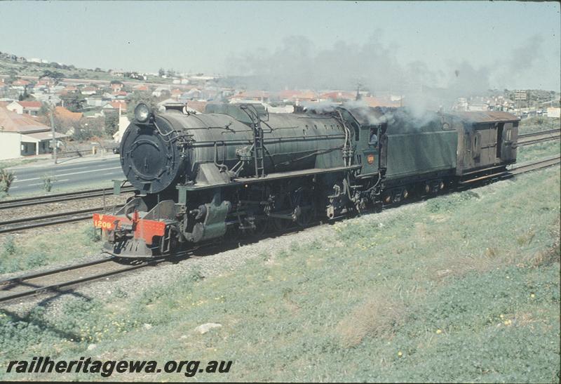 P11628
V class 1208, engine and van, approaching Mosman Park on Leighton to Cottesloe goods line. ER line.
