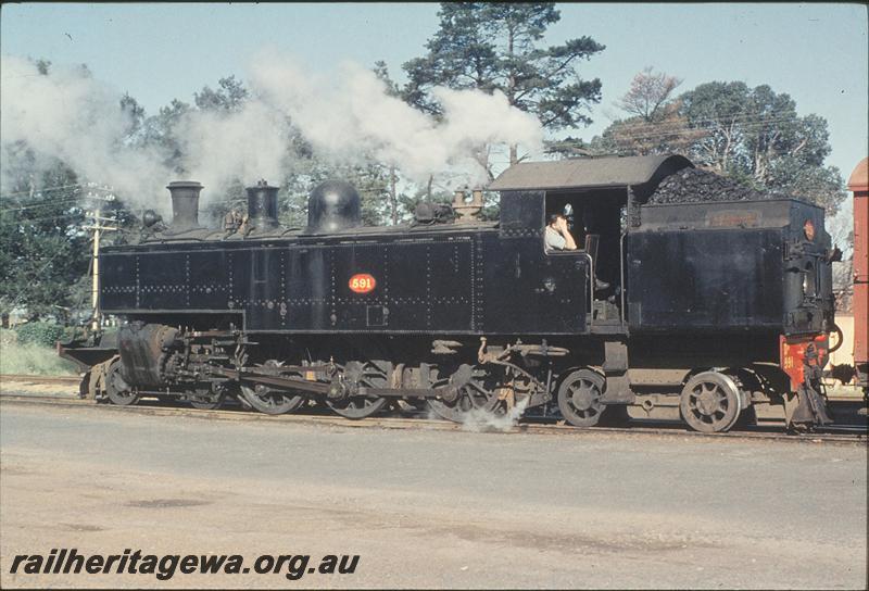 P11638
DD class 591, shunting, Subiaco. ER line.
