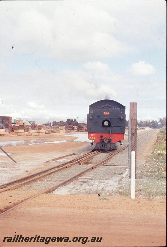 P11685
DM class 584, shunting timber, Kewdale yard.
