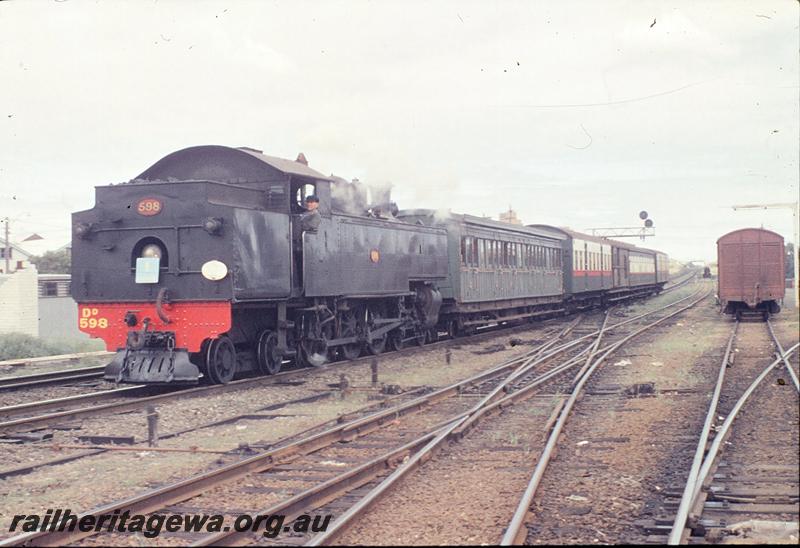 P11699
DD class 598, down show special, west end of Subiaco. ER line.
