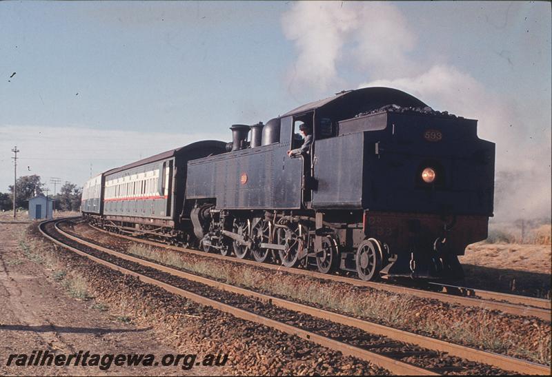 P11781
DD class 593, suburban passenger, departing Stokely. SWR line.
