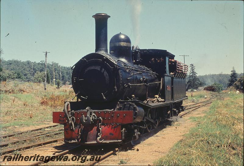 P11809
SSM 7, running around train at interchange siding, Pemberton. PP line.
