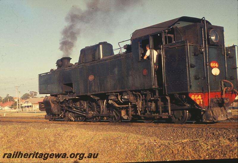 P11883
UT class 664, light engine. Unknown location.
