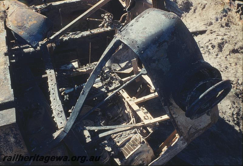 P12107
Y class 1105, detail, Mundijong Junction accident. SWR line.
