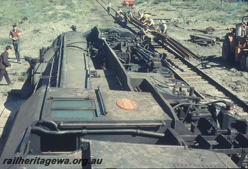 P12110
V class 1206, side view, Mundijong Junction accident. SWR line.
