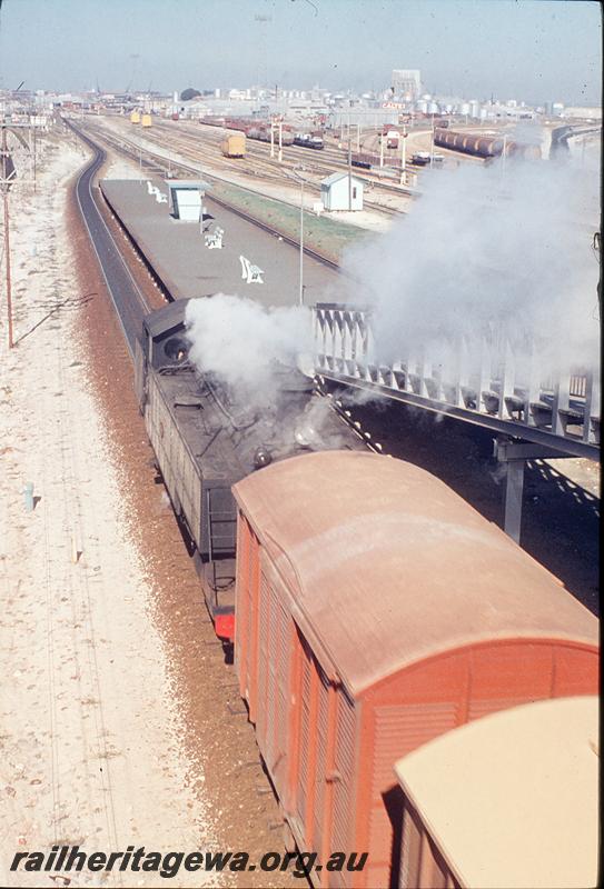 P12170
DD class 595, up goods, platform, footbridge, passing Leighton. Shows the 