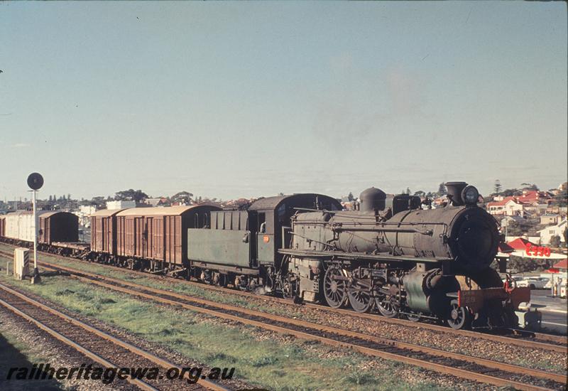 P12175
PMR class 728, up goods, Mosman Park, colour light signal. ER line.
