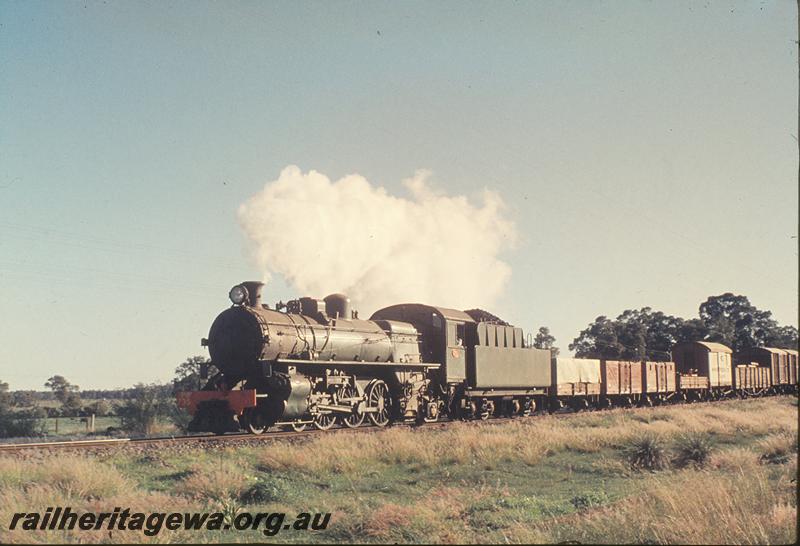 P12178
PMR class 735, down goods, arriving North Dandalup. SWR line.
