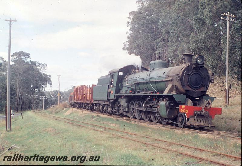 P12179
W class 905, 4 goods from Bridgetown near junction East of Donnybrook, Katanning line in foreground. PP line.
