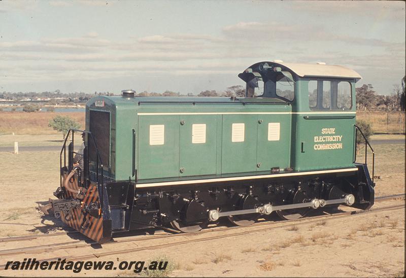 P12189
SEC shunting engine at Bunbury Powerhouse.
