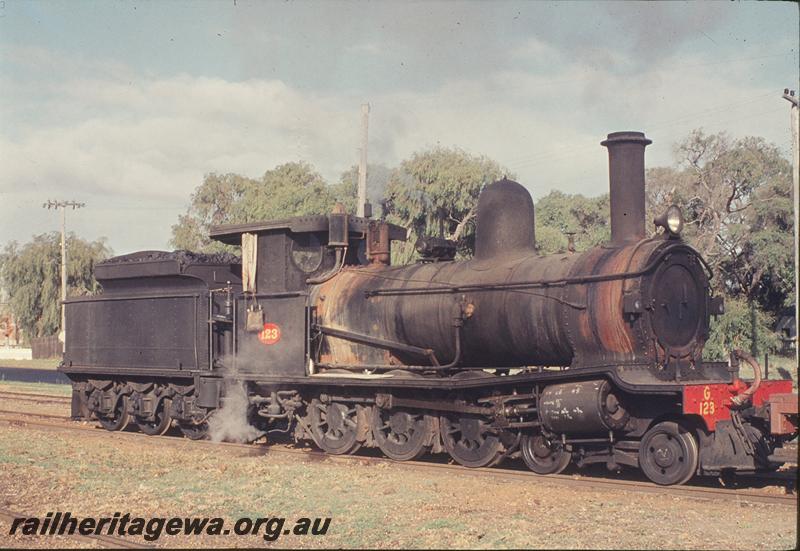 P12207
G class 123, shunting Busselton. BB line.
