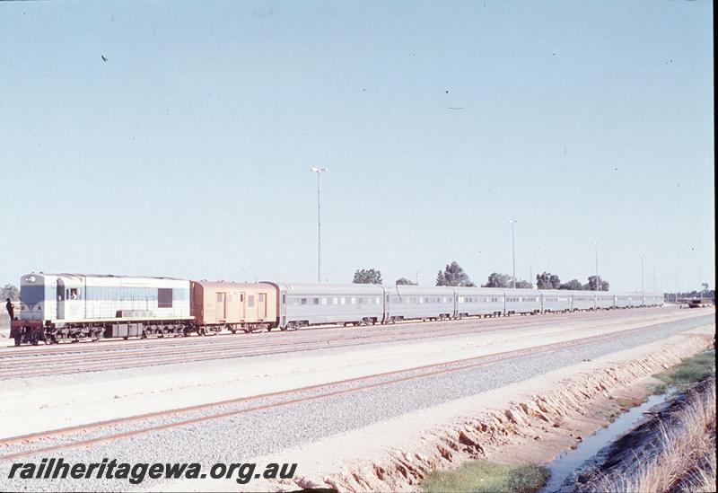 P12338
K class 209, taking ROA coaches to Kewdale yard. SG line.
