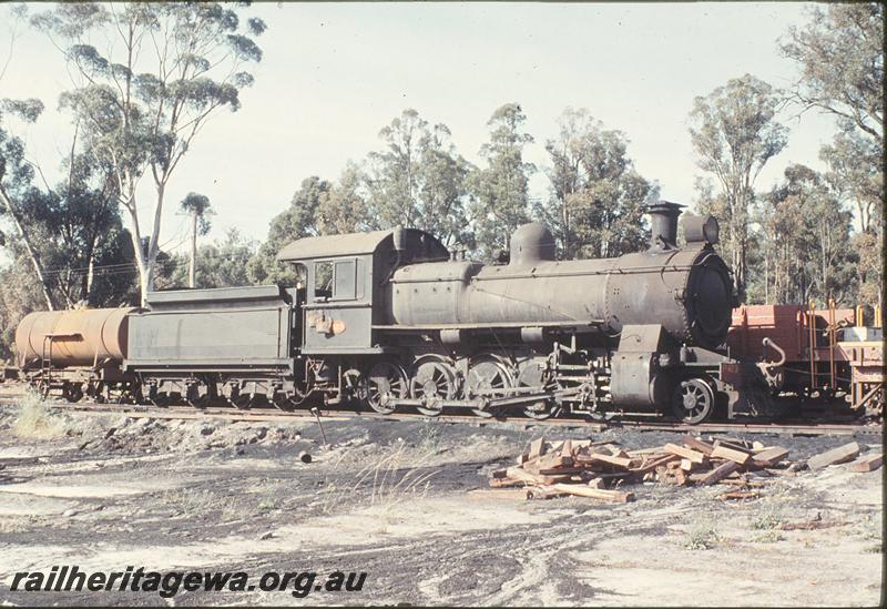 P12405
F class 423, stabled at Mullalyup, for ballasting work. PP line.
