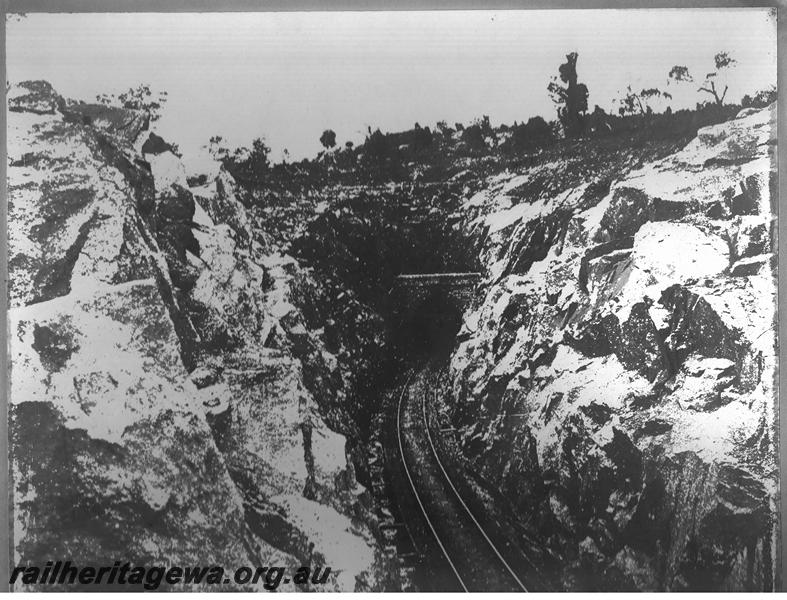 P12578
Tunnel portal, west end, Swan View, ER line, newly opened
