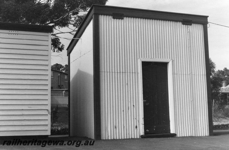 P12602
Out of Shed, Armadale, SWR line, side and front view.
