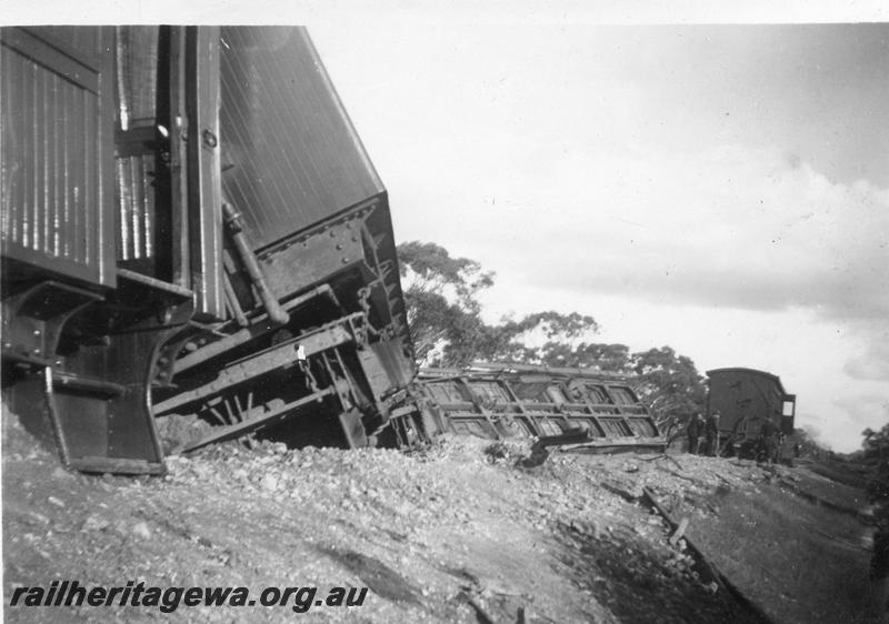 P12639
2 of 3 views of the derailment of No.4 Passenger 1.5 miles north of Wannamal, MR line, view shows derailed carriages
