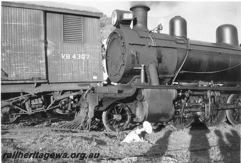 P12652
1 of 5 views of the collision at Moora, MR line between No.1 