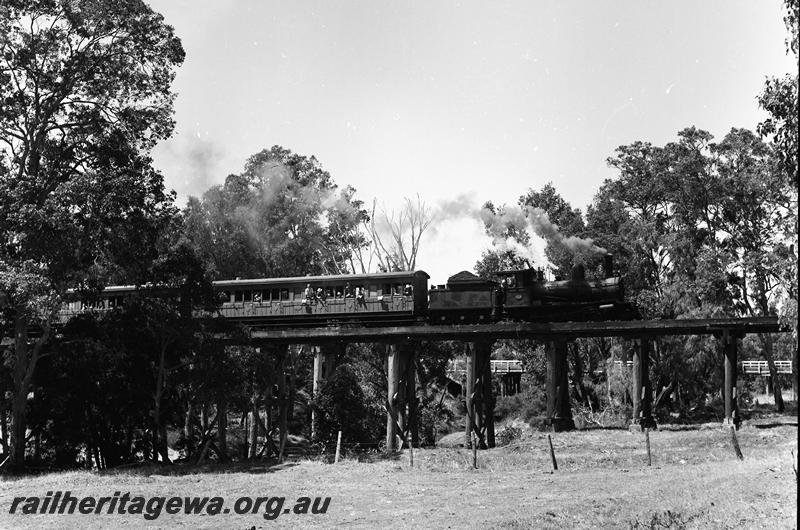 P12720
G class 123, trestle bridge, on 