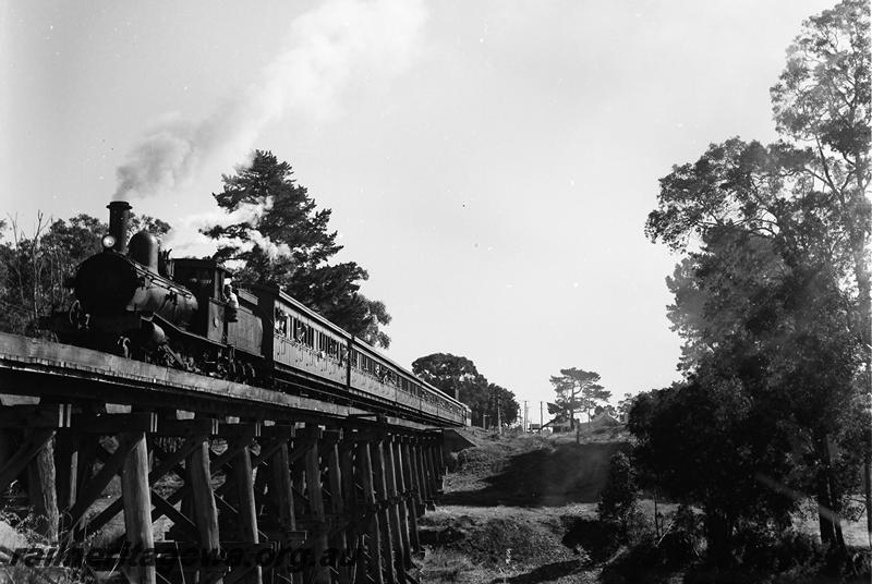 P12721
G class 123, trestle bridge, Boyanup, PP line, on 