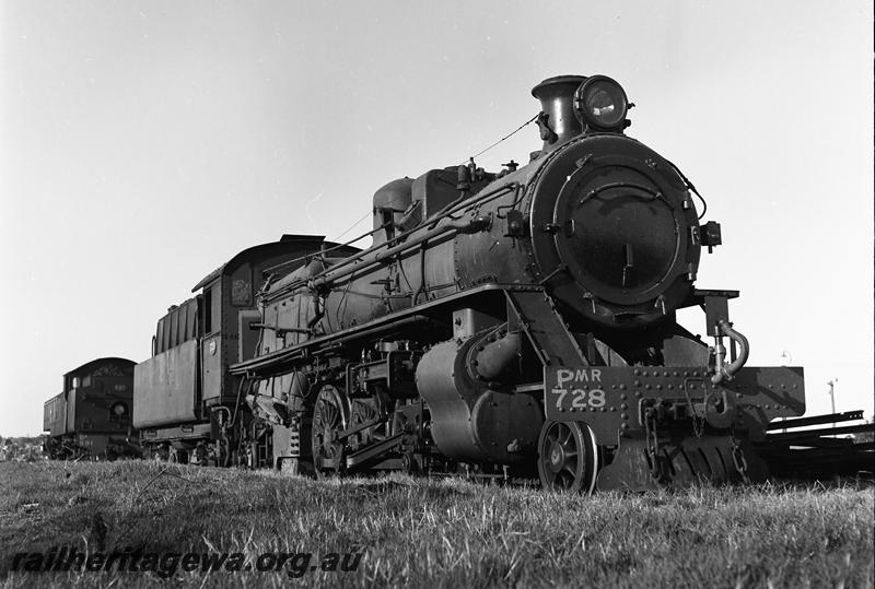 P12752
PMR class 728, side and front view.
