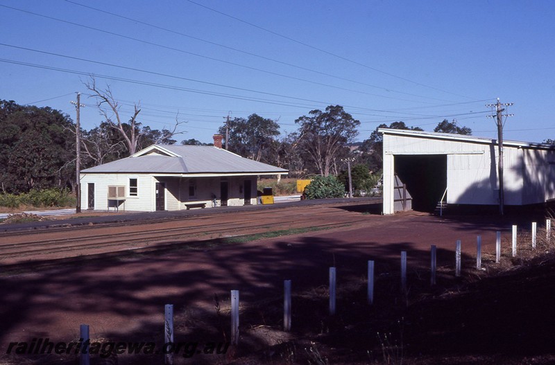 P12804
Station, goods shed, yard Boyup Brook, DK line
