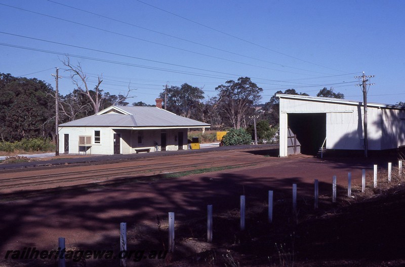 P12804
Station, goods shed, yard Boyup Brook, DK line
