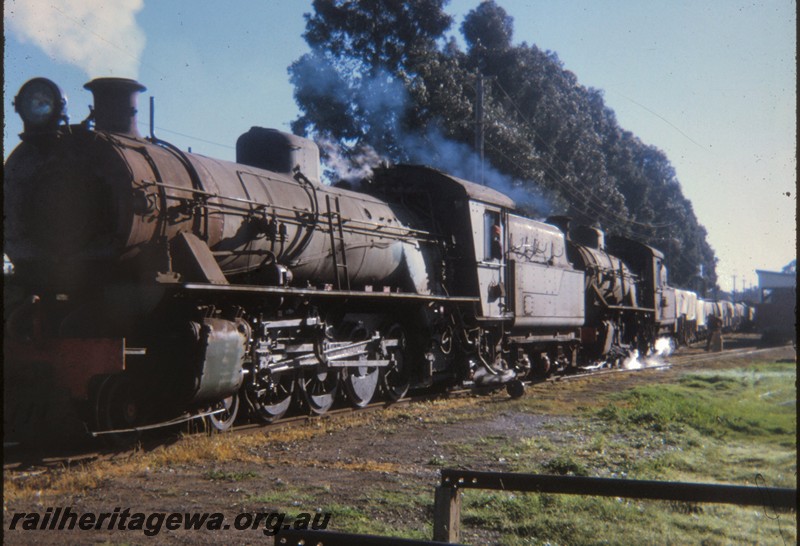 P12838
W class double heading with another W class (909?), Kojonup, DK line, front and side view
