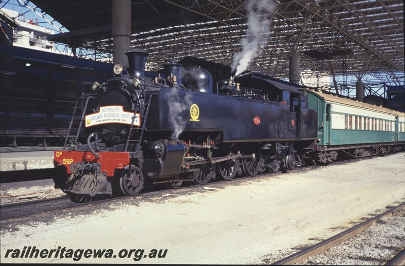 P12908
DD class 592, Perth Station, front and side view, ARHS tour train.
