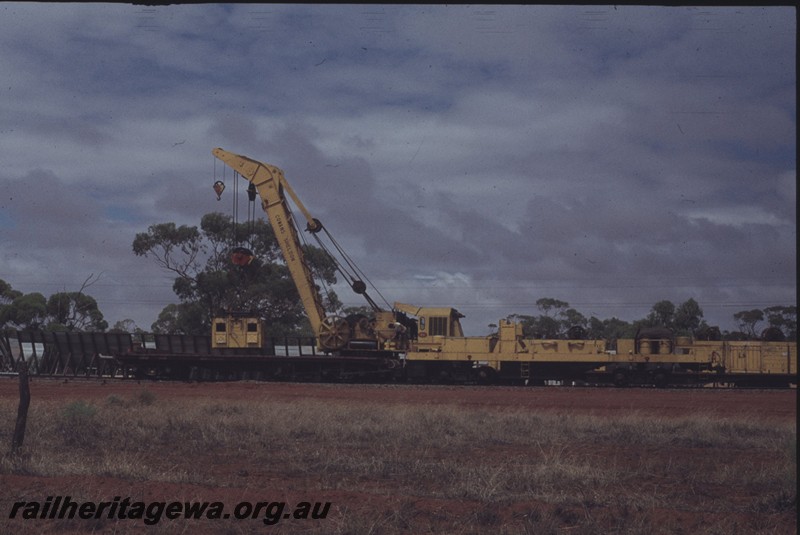 P12966
Cowans Sheldon diesel powered 60 ton breakdown crane No.31, Gutha, EM line, re-railing wagons.
