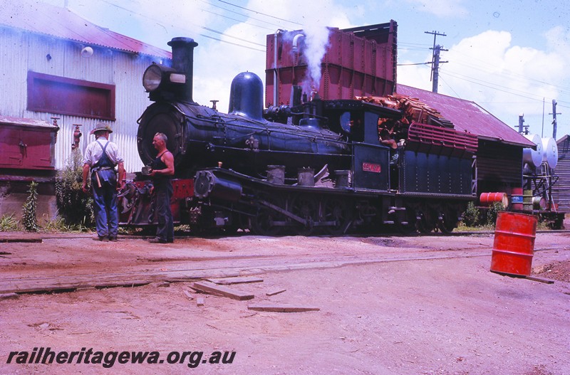 P13060
SSM loco No.7, Pemberton Sawmill, front and side view
