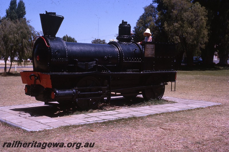 P13066
Loco Ballaarat, Busselton, front and side view, on display.
