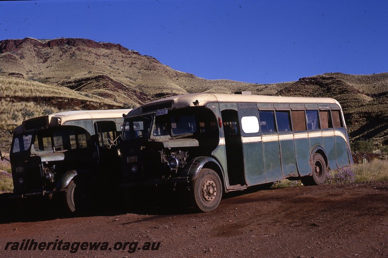 P13083
Buses, ex Perth, Wittenoom, used to transport workers to the mine site.
