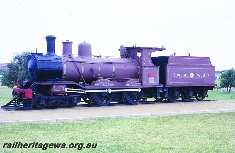 P13084
MRWA loco B class 6, Maitland Park, Geraldton, front and side view, on display
