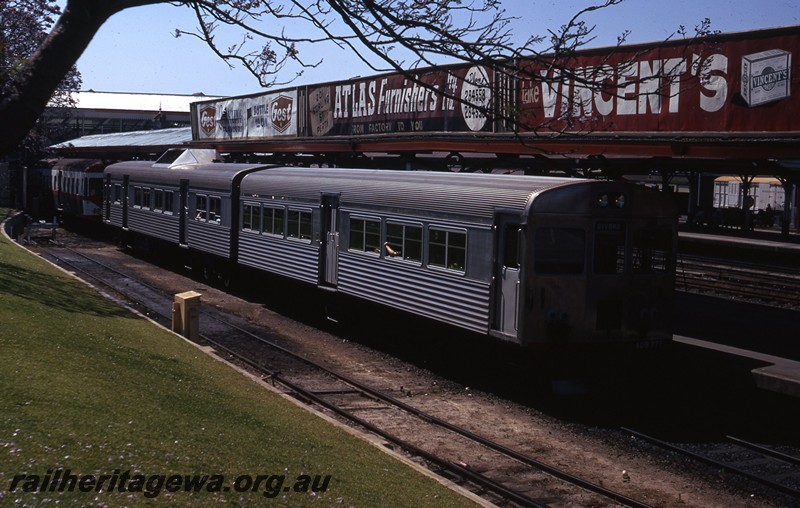 P13088
ADB/ADK class railcar set, Armadale Dock, Perth Station, side and front view.
