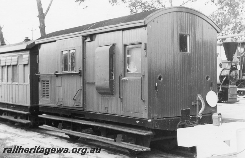 P13096
ZF class 441 four wheel brakevan, brown livery, Rail Transport Museum, side and end view.
