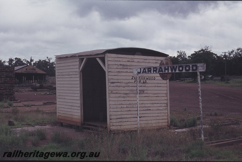 P13150
Station shed, nameboard, Jarrahwood, WN line, trackside and end view
