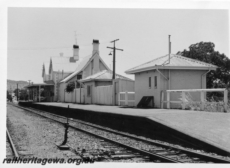 P13207
Station buildings, point lever, York, GSR line, view along the platform looking north
