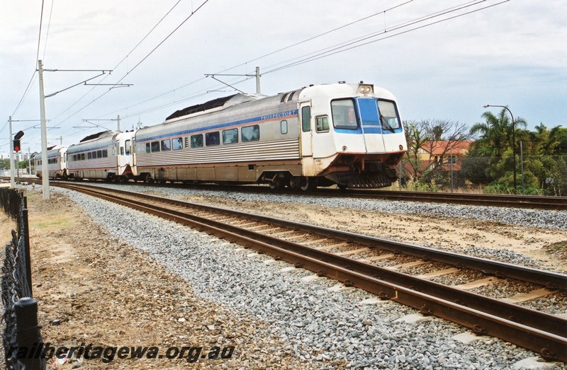 P13325
Three car Prospector railcar set departing the East Perth Terminal
