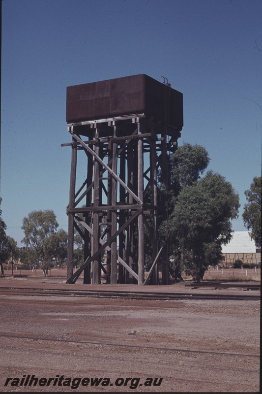 P13444
Water tower, Wongan Hills, EM line, 
