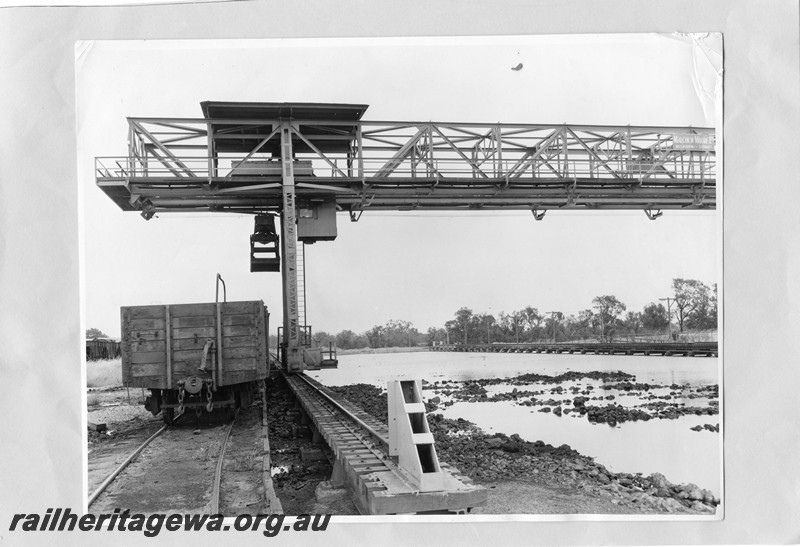 P13610
Gantry crane over 