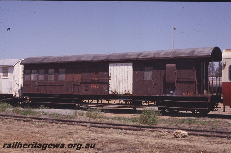 P13792
VW class 5139, ex ZA class 163 brakevan, Pinjarra, SWR line , side view
