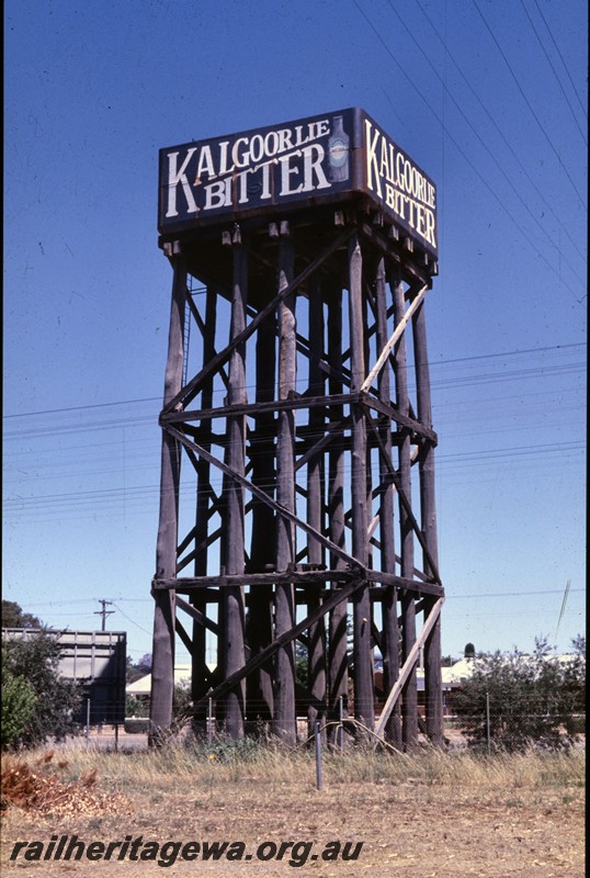 P13841
Water tower, Merredin, EGR line, two sides view, 