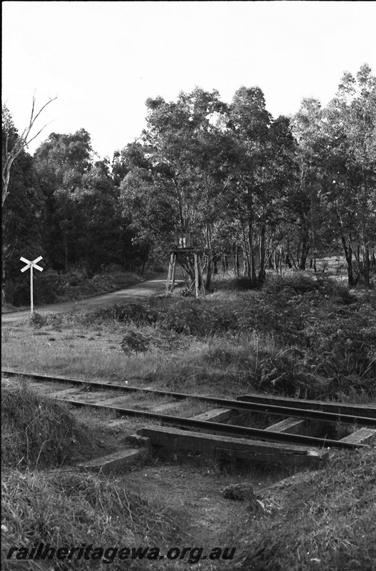 P13997
Small timber culvert, near Holyoake, PN line
