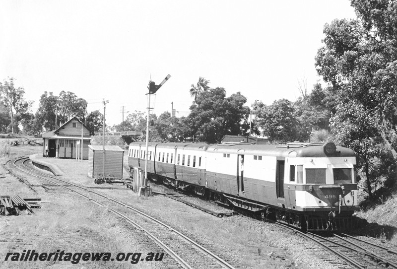 P14133
ADF class 495 