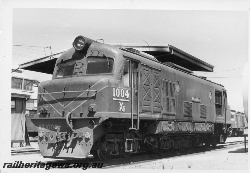 P14134
XB class 1004 