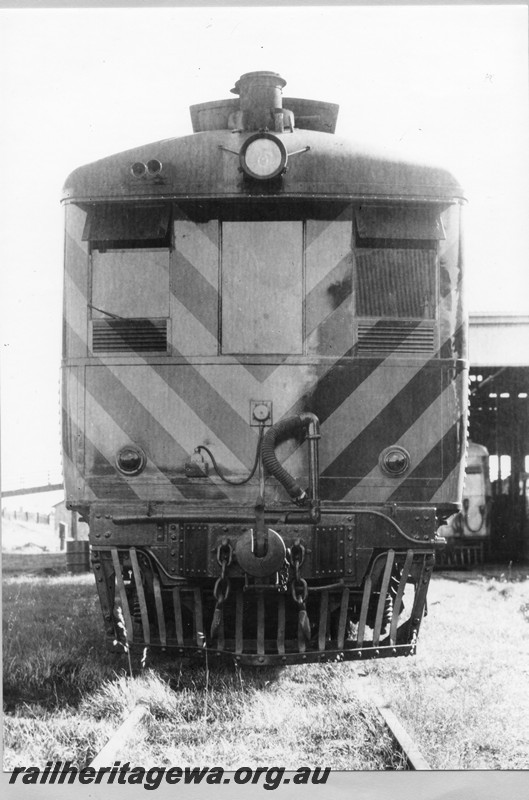 P14190
ASA class 445, in cream and green livery with black and gold chevrons on the front, boiler end view
