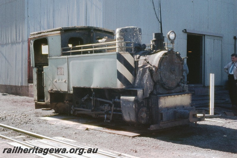 P14485
Orenstein & Koppel 0-6-0T, builders No.4241, Great Boulder mine, Kalgoorlie, side and front view, derelict
